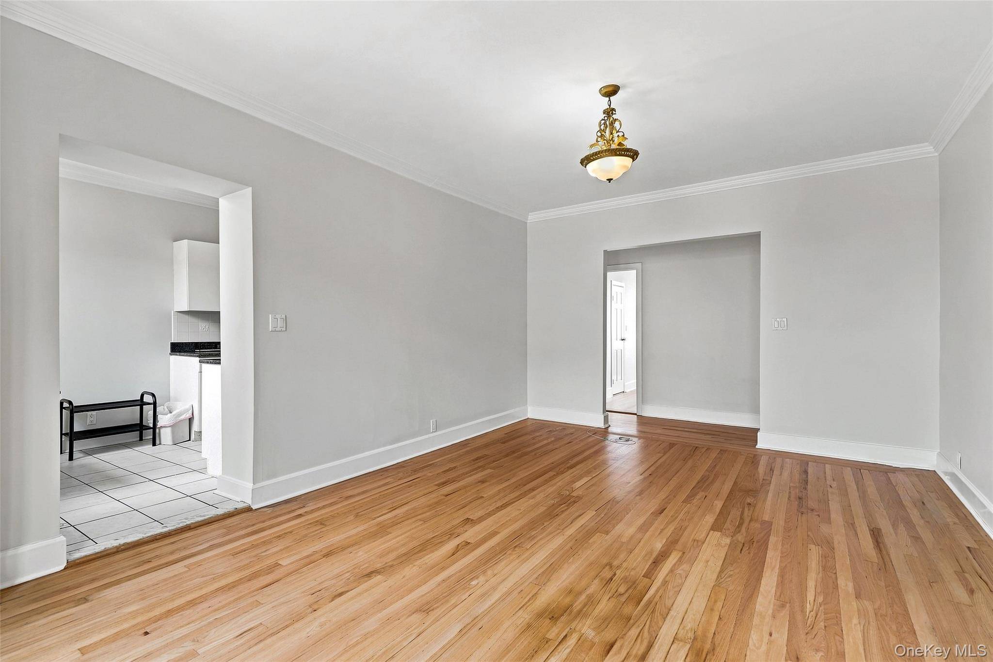 11 Alden RD #5L, Larchmont, NY 10538