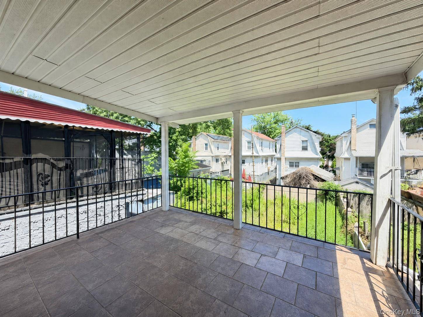 4220 Boyd AVE, Bronx, NY 10466