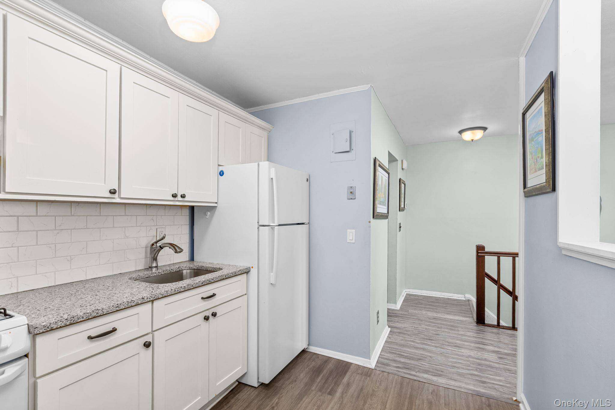 1 Wyndover Woods LN #10, White Plains, NY 10603