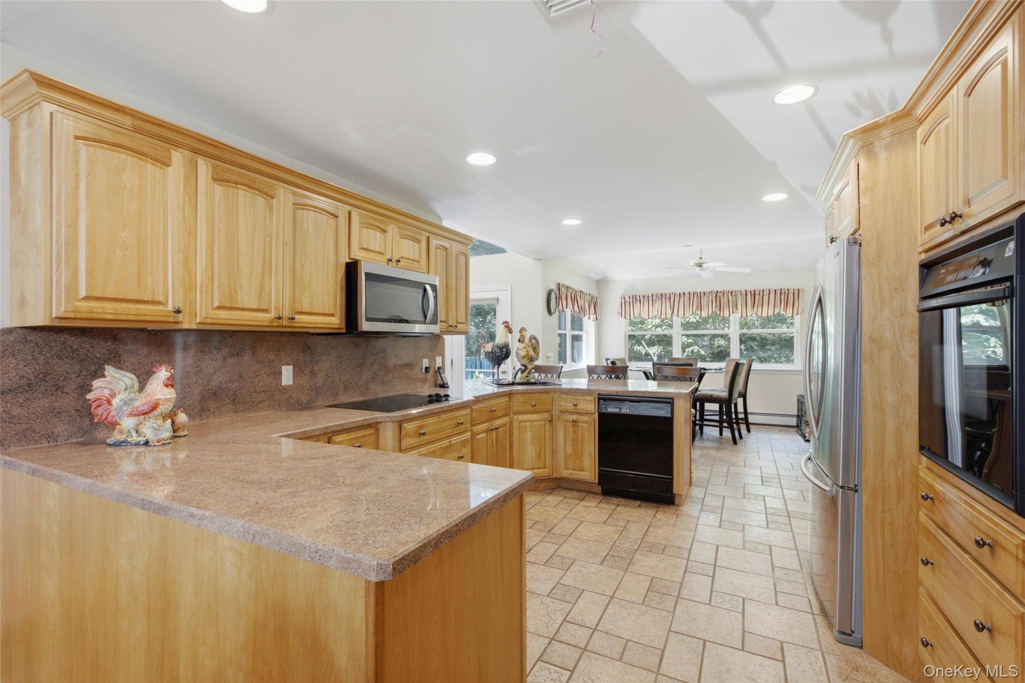 104 Lincoln BLVD, Hauppauge, NY 11788