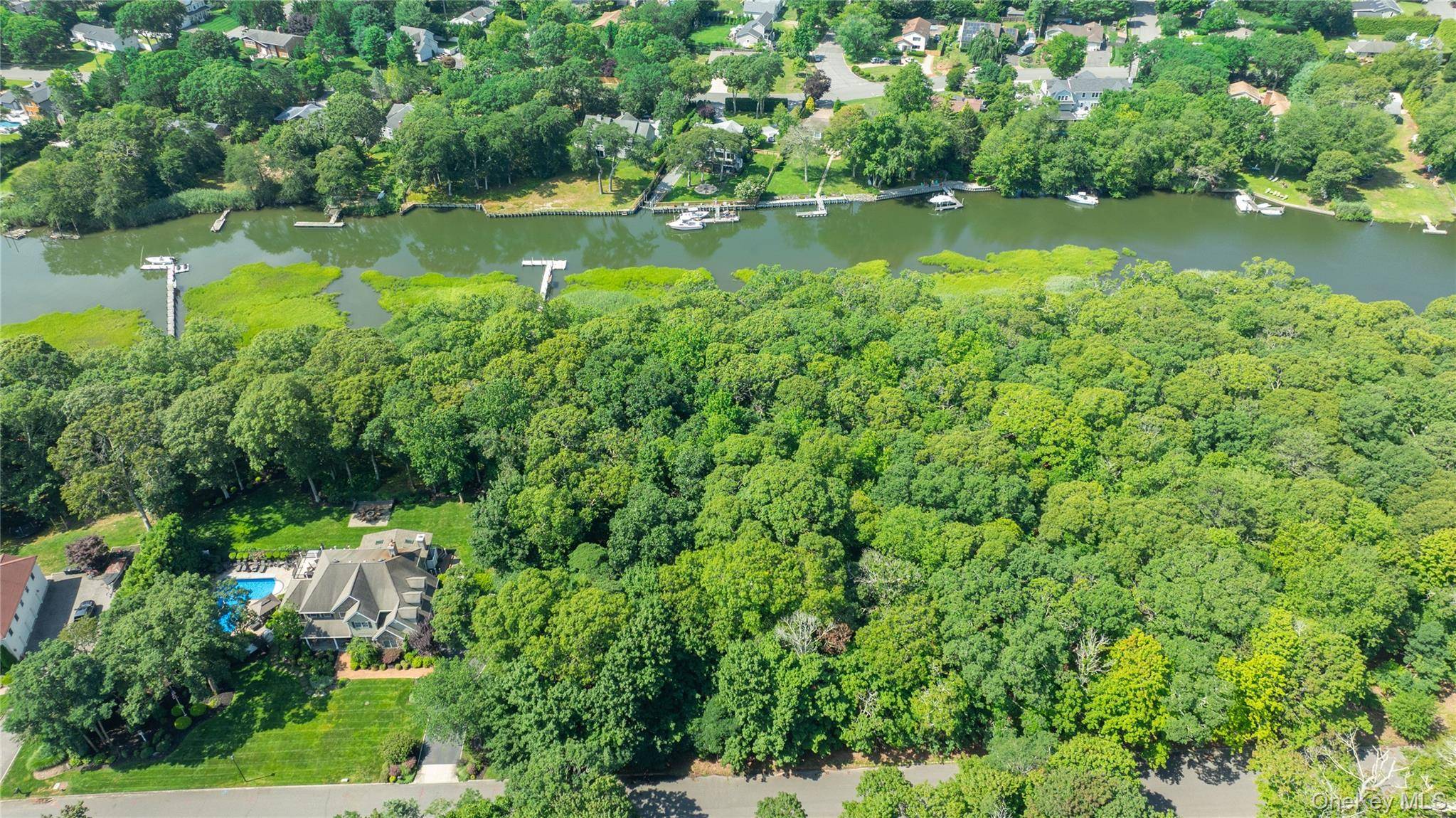 28 Inlet View PATH, East Moriches, NY 11940