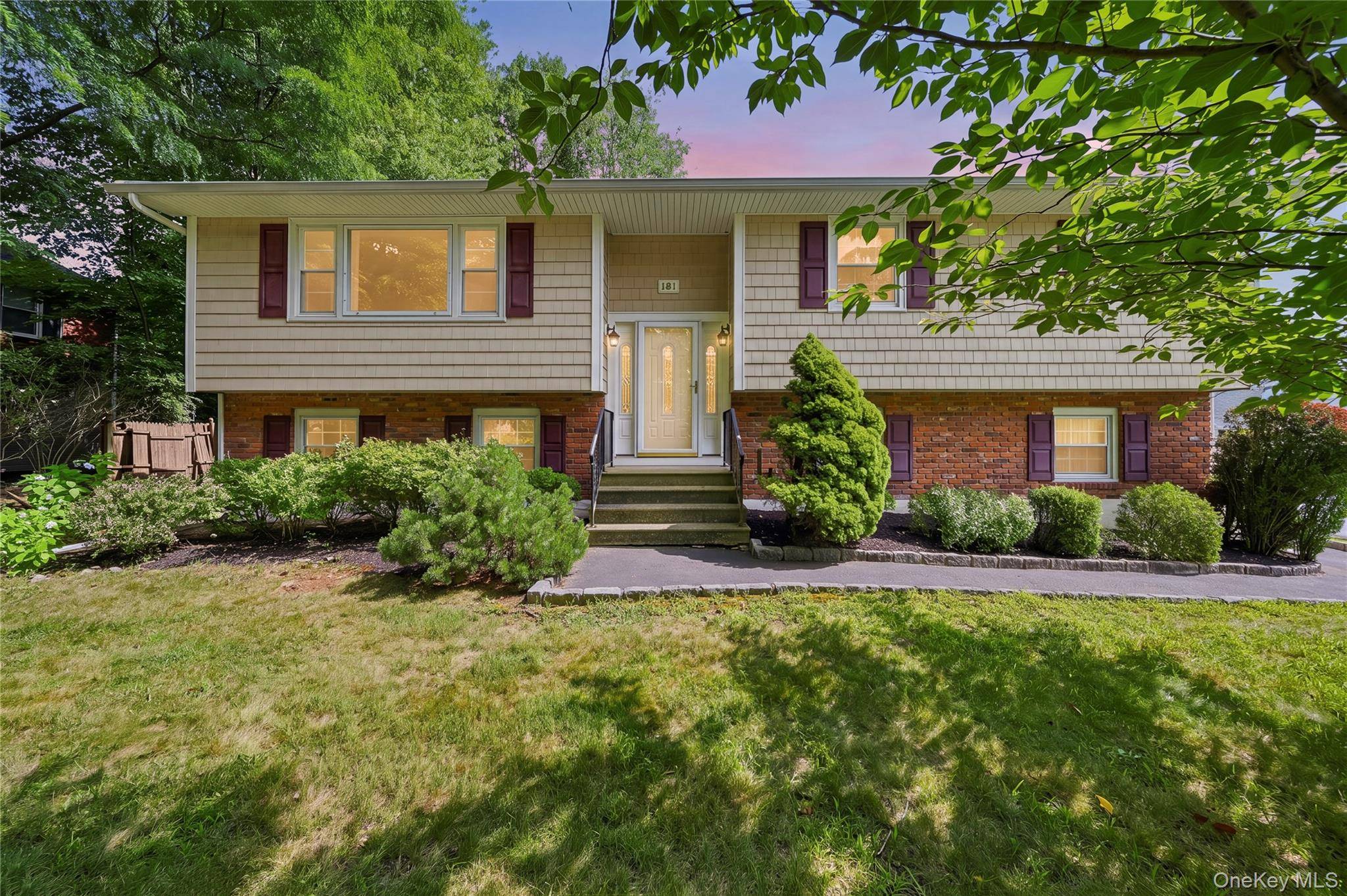 181 Montross RD, Yorktown Heights, NY 10598