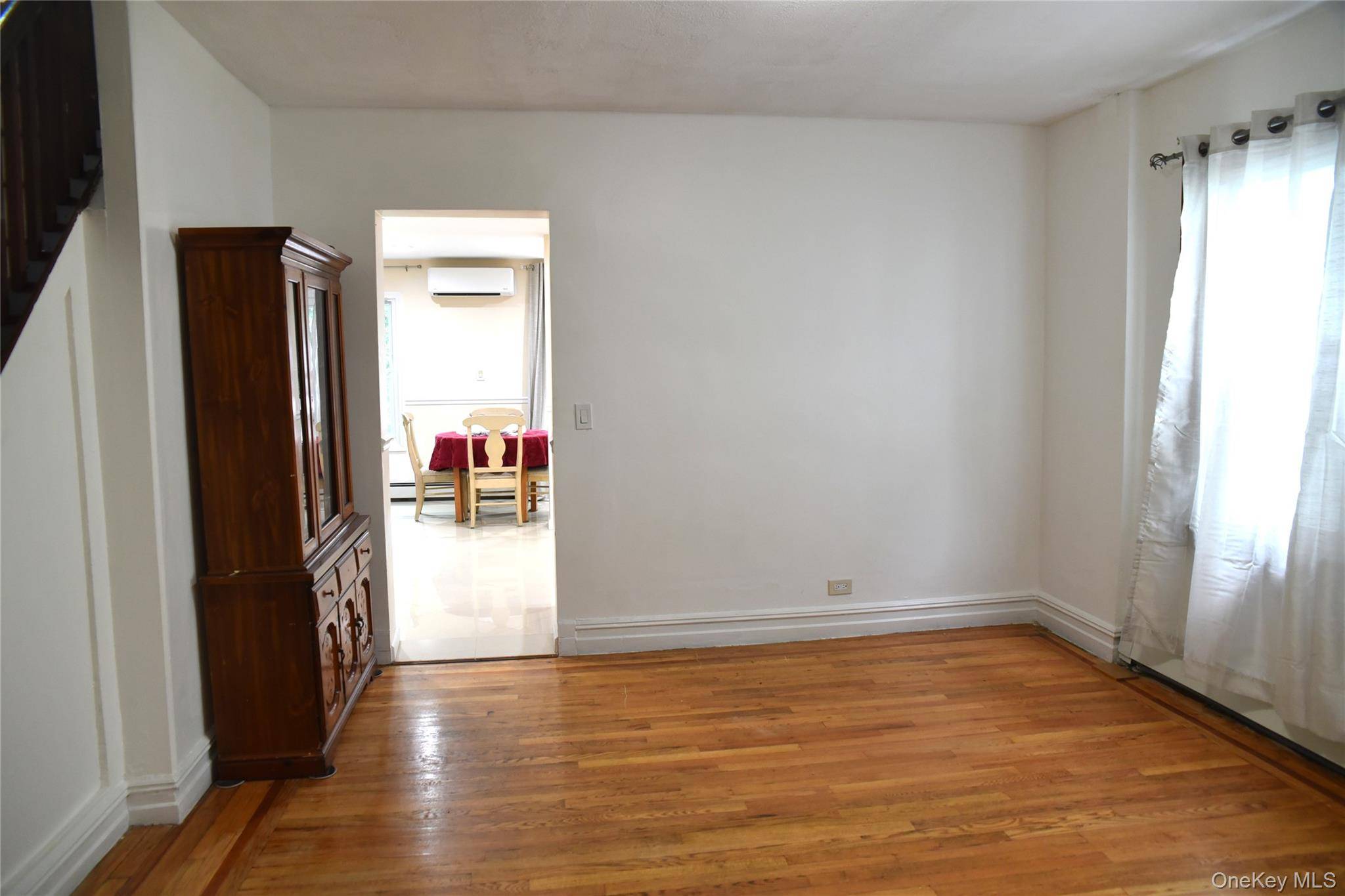 4126 Digney AVE, Bronx, NY 10466