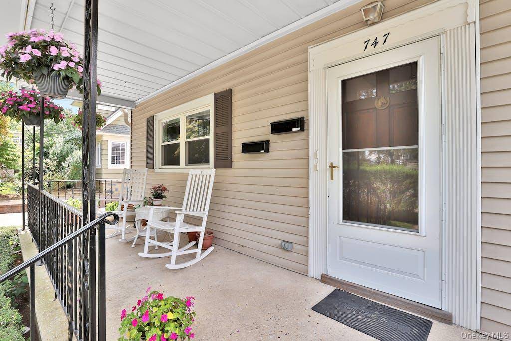 747 Pelhamdale AVE #1, Pelham, NY 10803