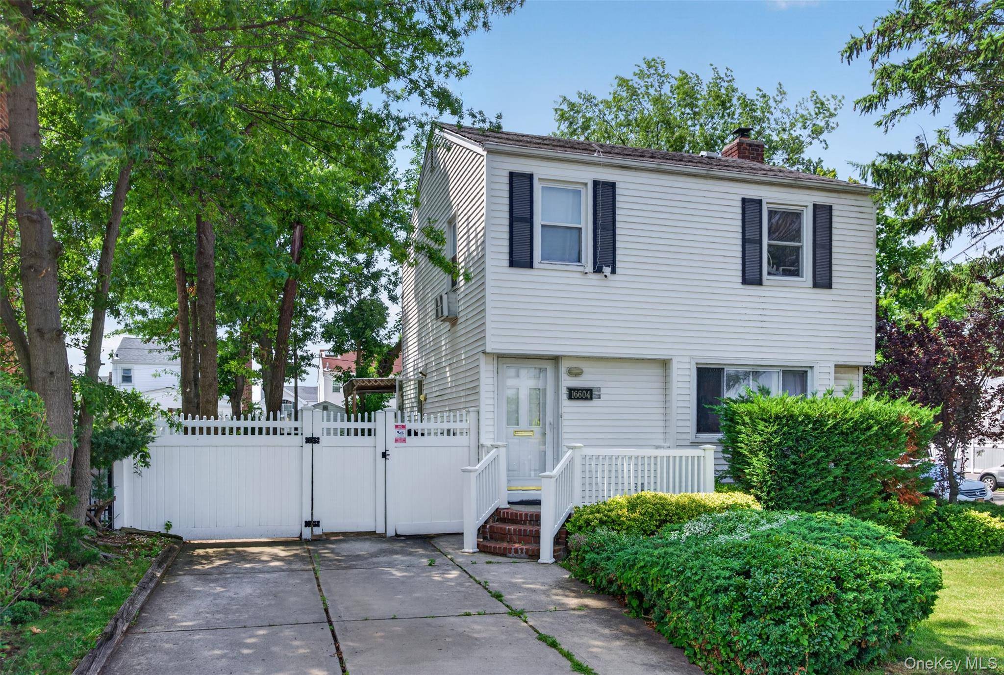 166-04 22nd AVE, Whitestone, NY 11357