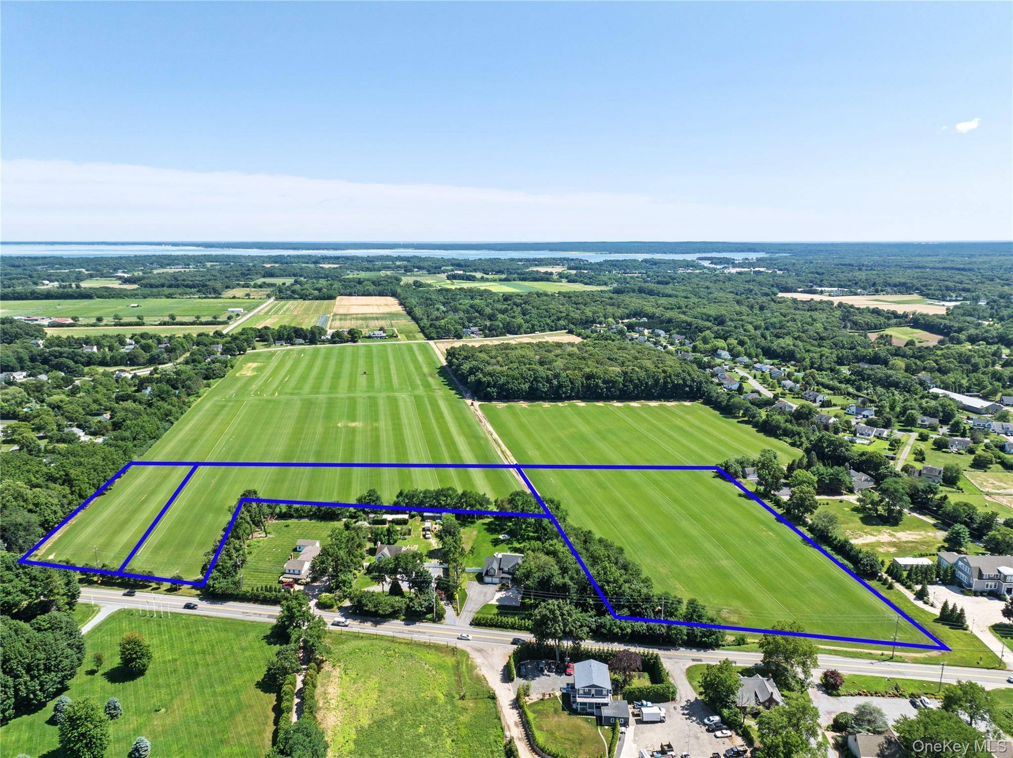 Sound AVE, Aquebogue, NY 11931
