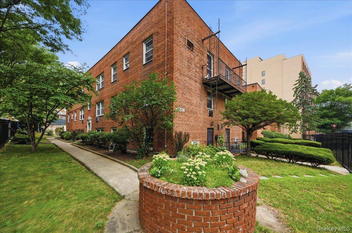6291 Broadway #A6, Bronx, NY 10471