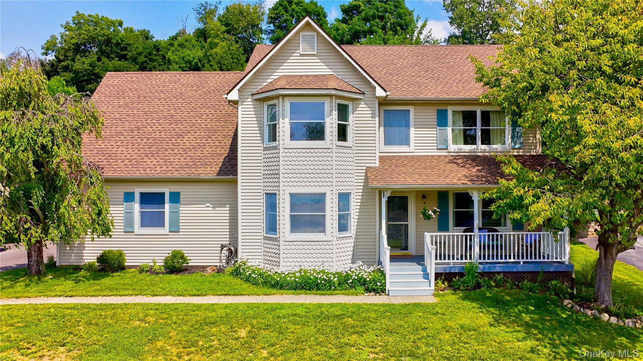 24 Valley View CIR, Warwick, NY 10990