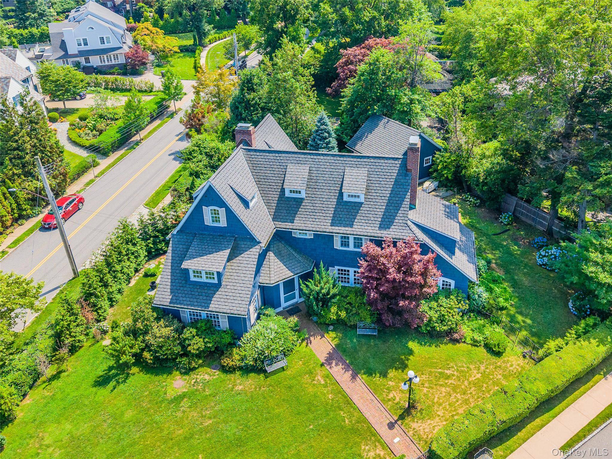 1120 Shore RD, Little Neck, NY 11363