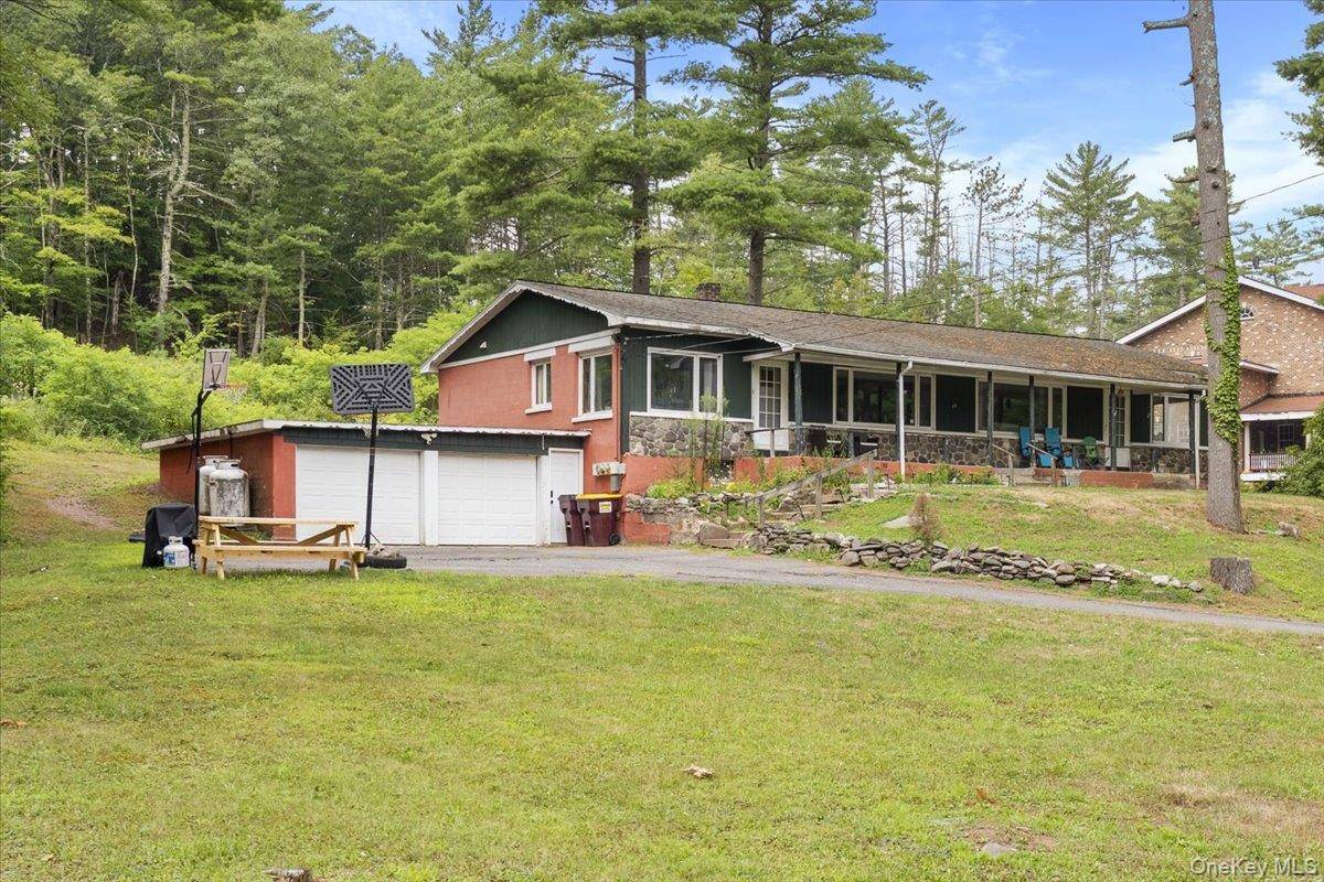 24 Alpine DR, Cairo, NY 12473