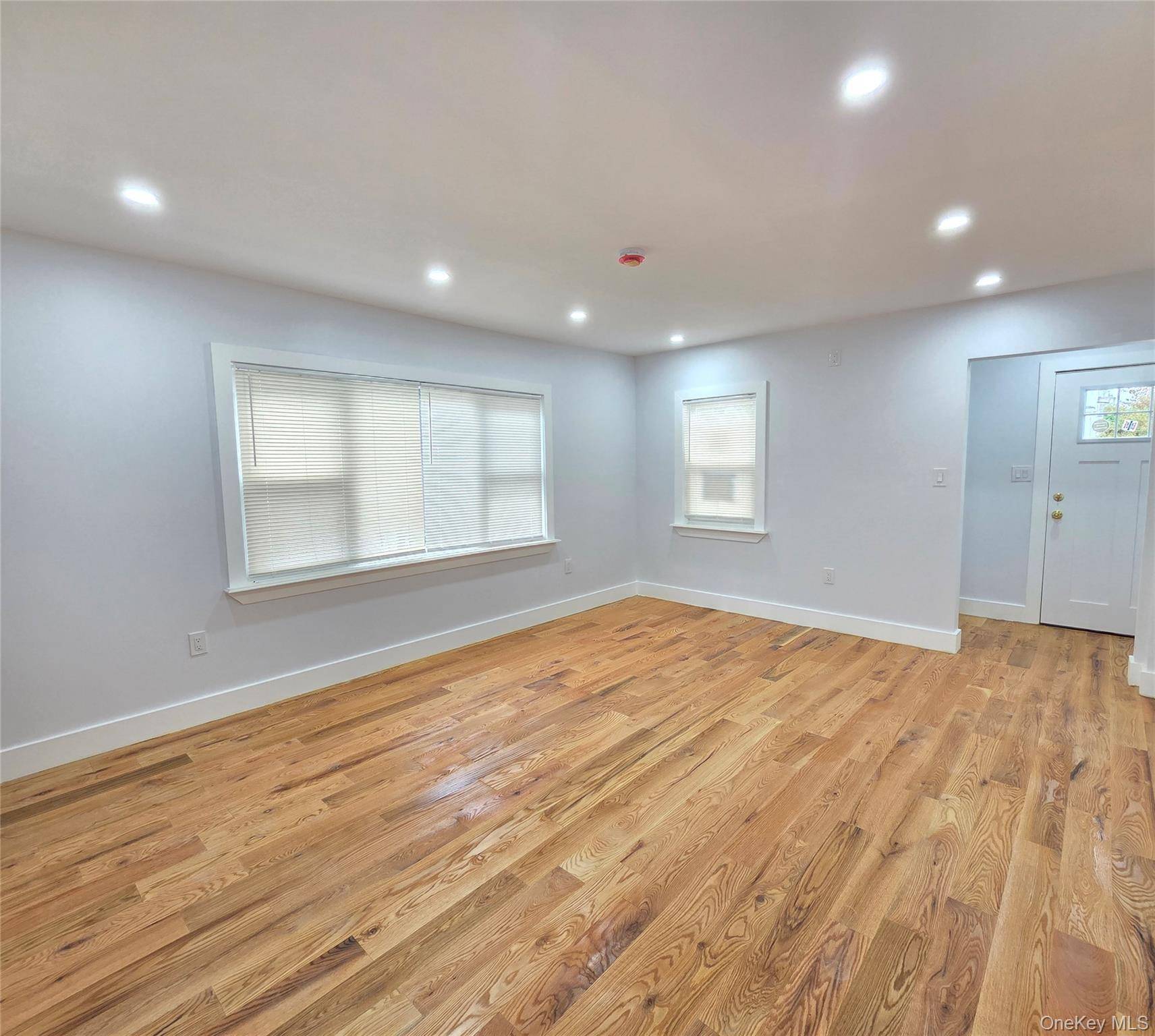 21624 132nd AVE, Jamaica, NY 11413