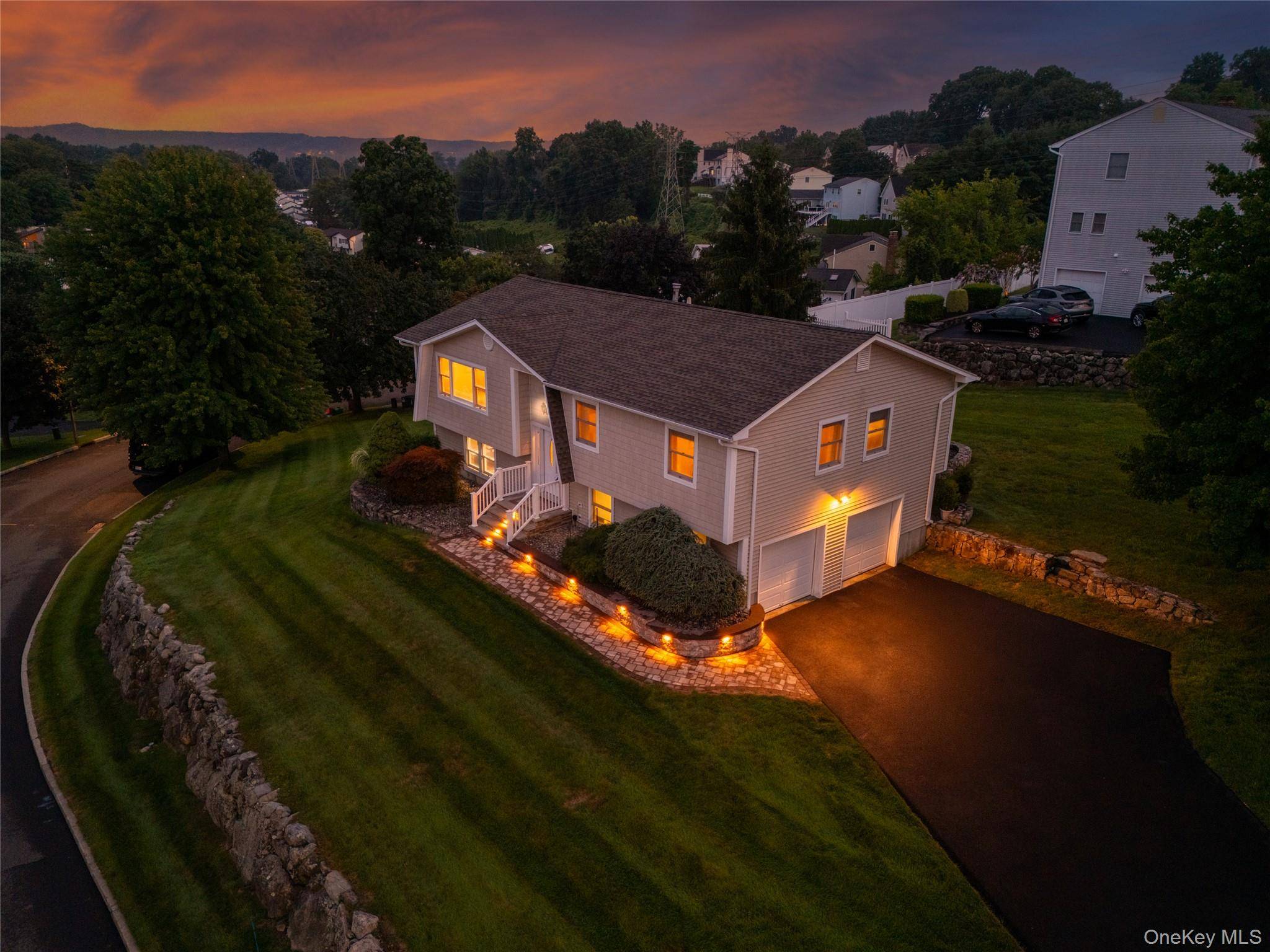 59 Walter DR, Stony Point, NY 10980