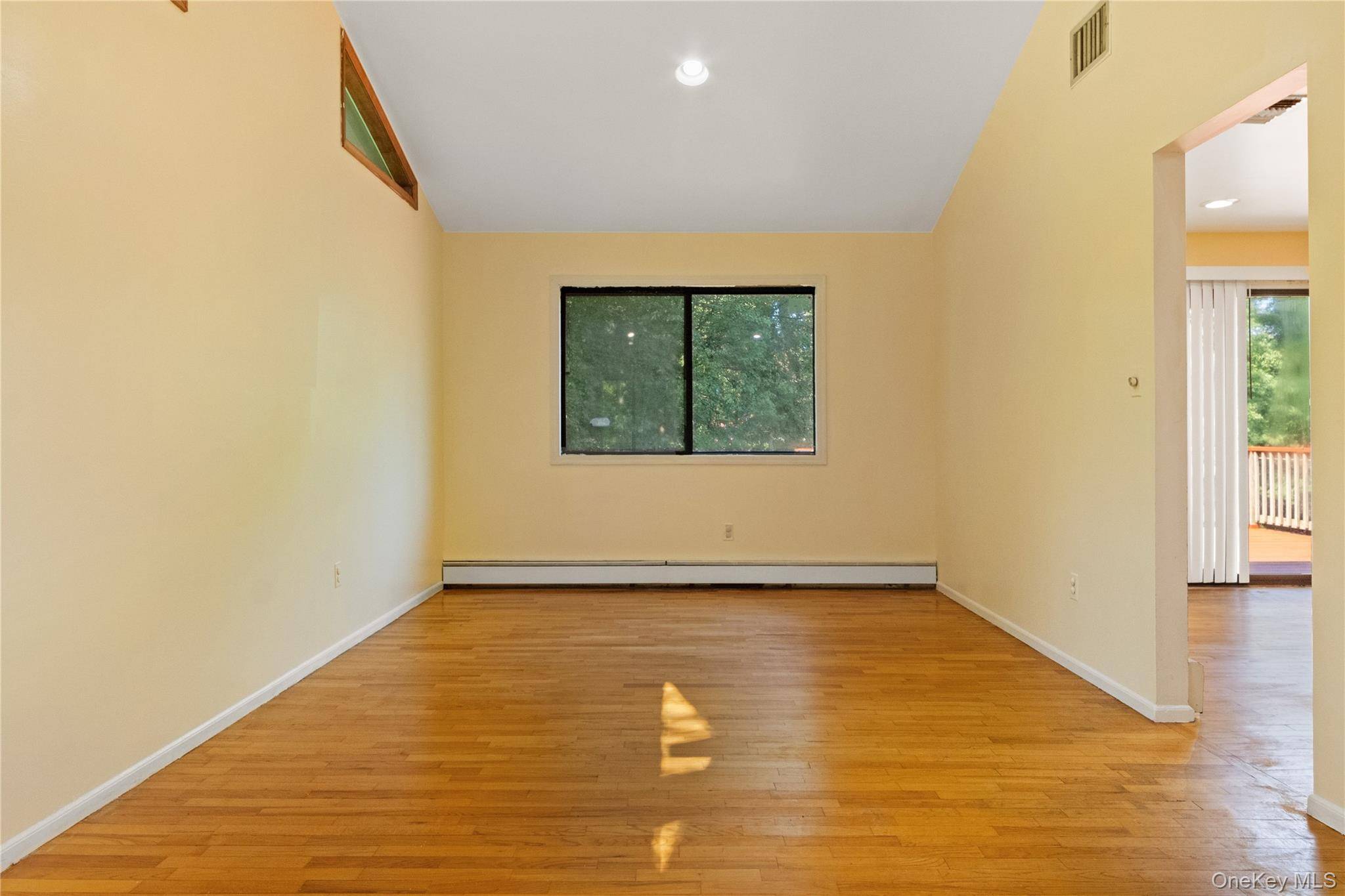 2 Mountain View CT, Pomona, NY 10970