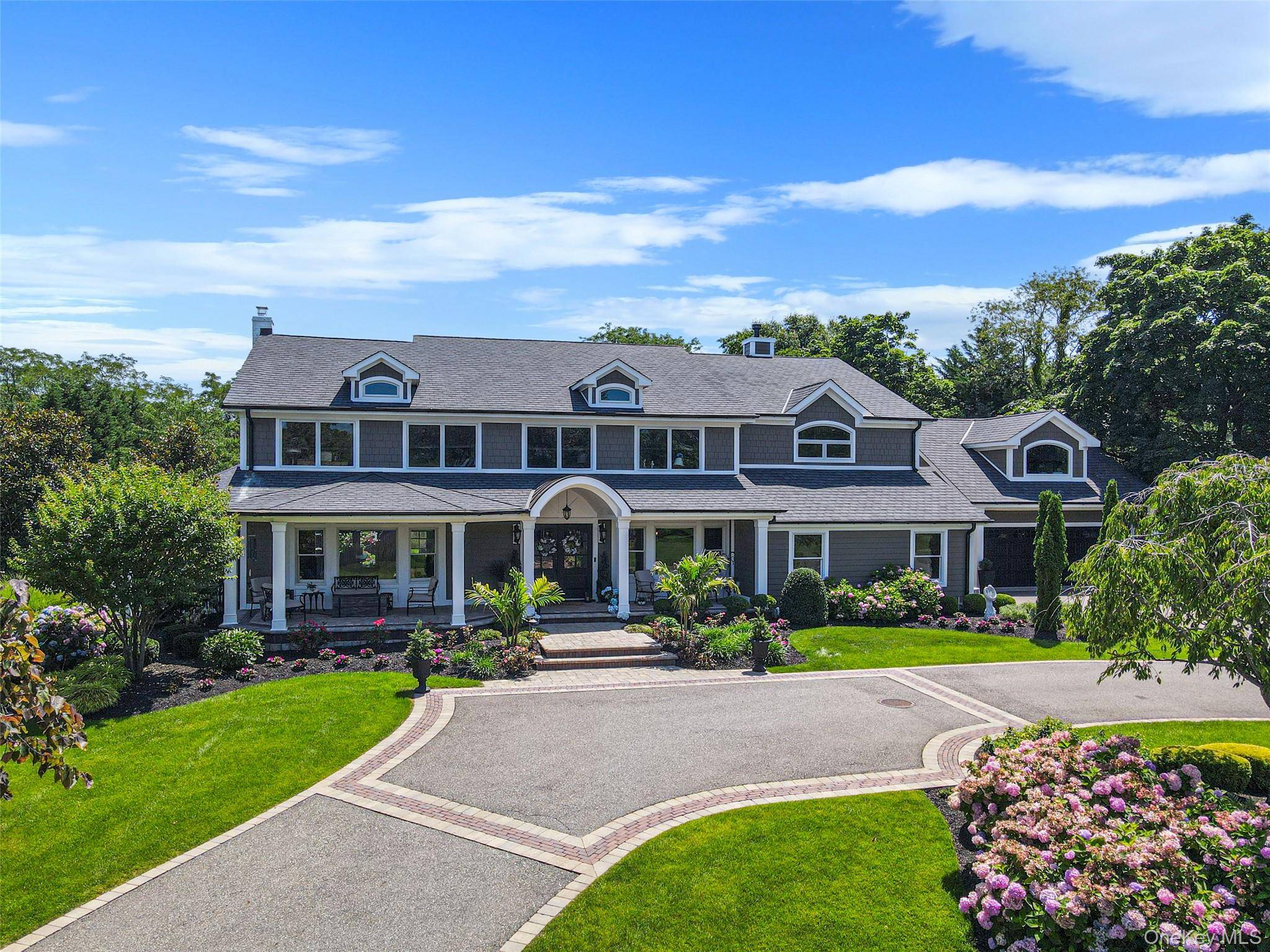 23 Steers AVE, Northport, NY 11768
