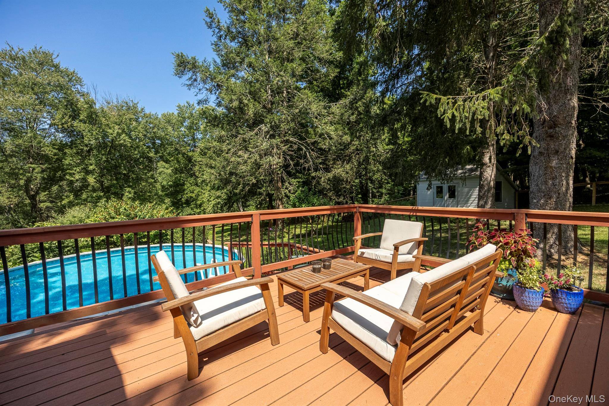 26 Hunns Lake PL, Stanfordville, NY 12581