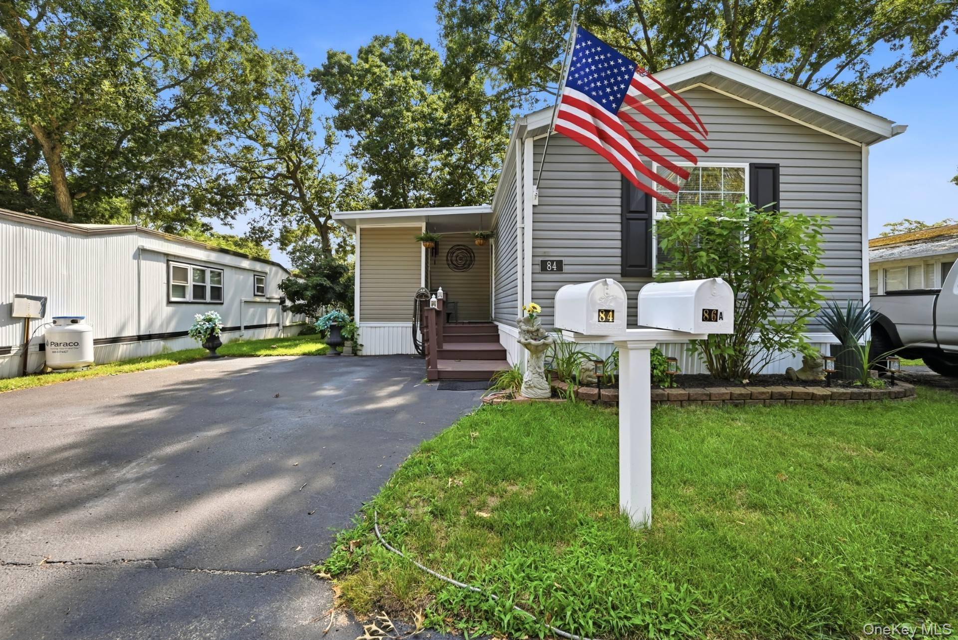 37 Hubbard AVE #84, Riverhead, NY 11901