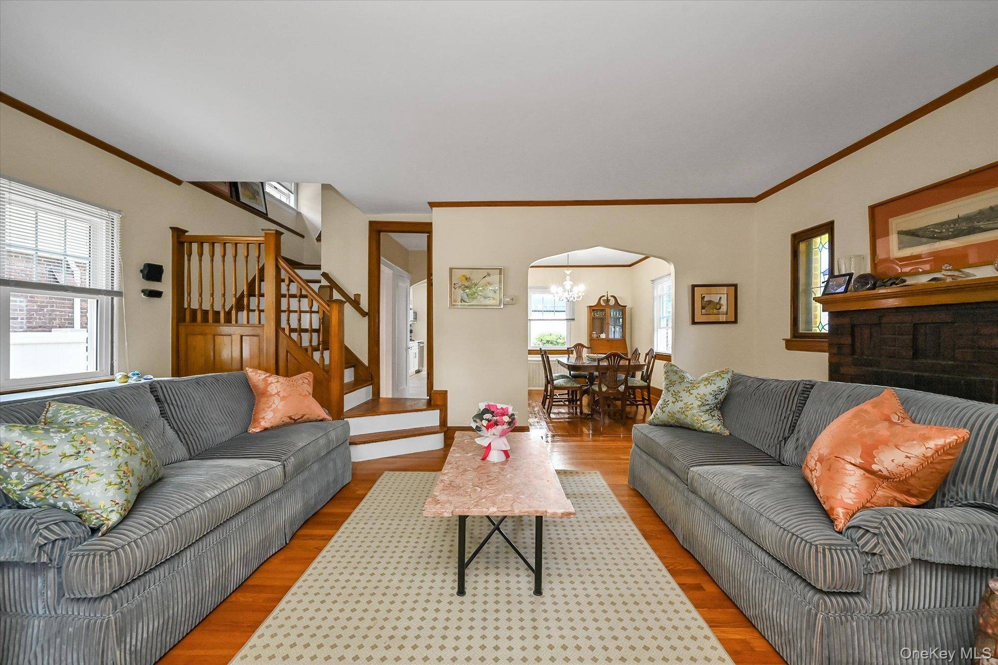 236-11 Seward AVE, Bellerose Manor, NY 11427