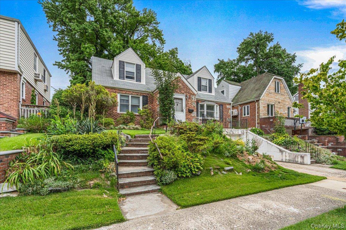 80-59 208th ST, Hollis Hills, NY 11427