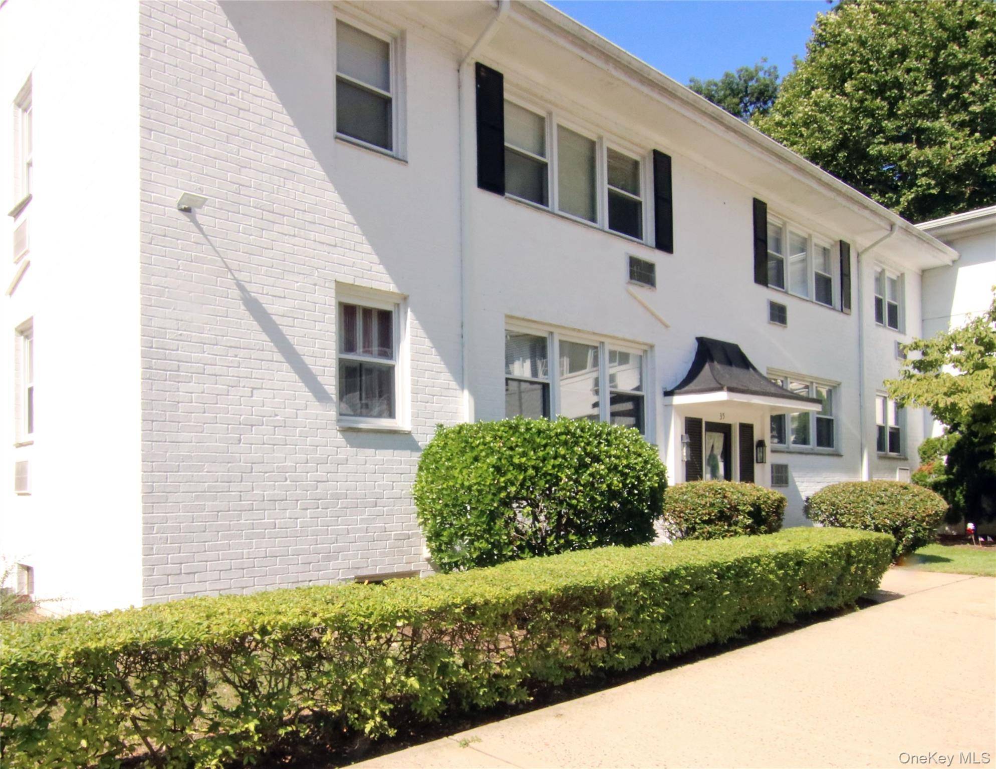 35 Avon CIR #A, Rye Brook, NY 10573