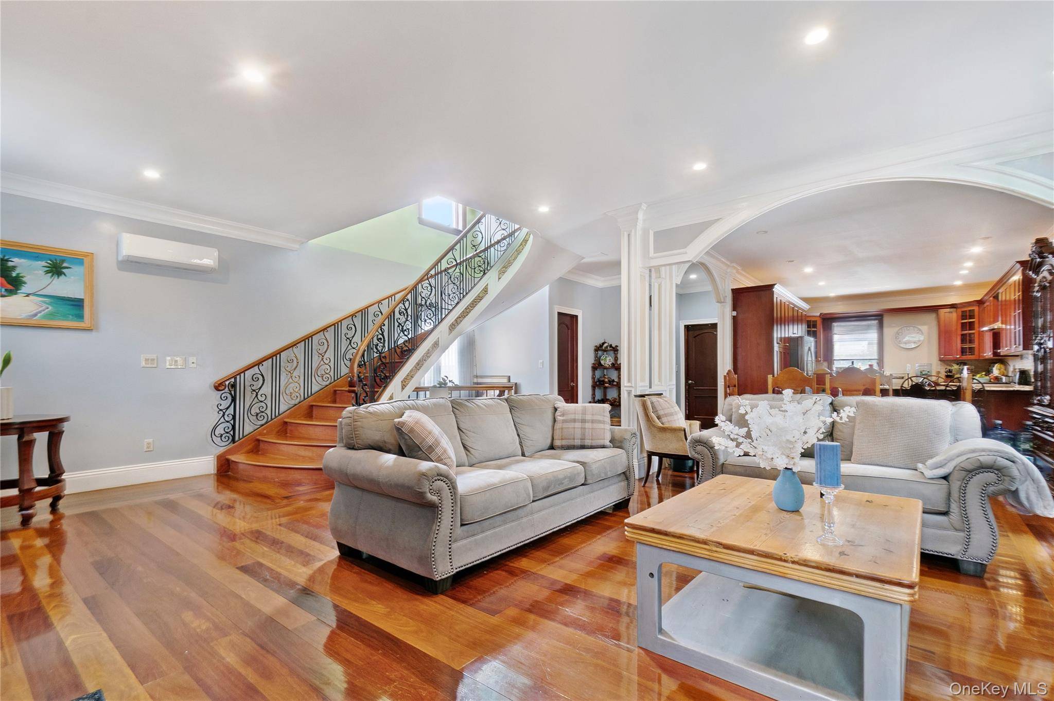 1011 Bay 24th ST, Far Rockaway, NY 11691