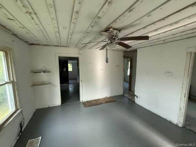 23 Travis Ave, Binghamton, NY 13904
