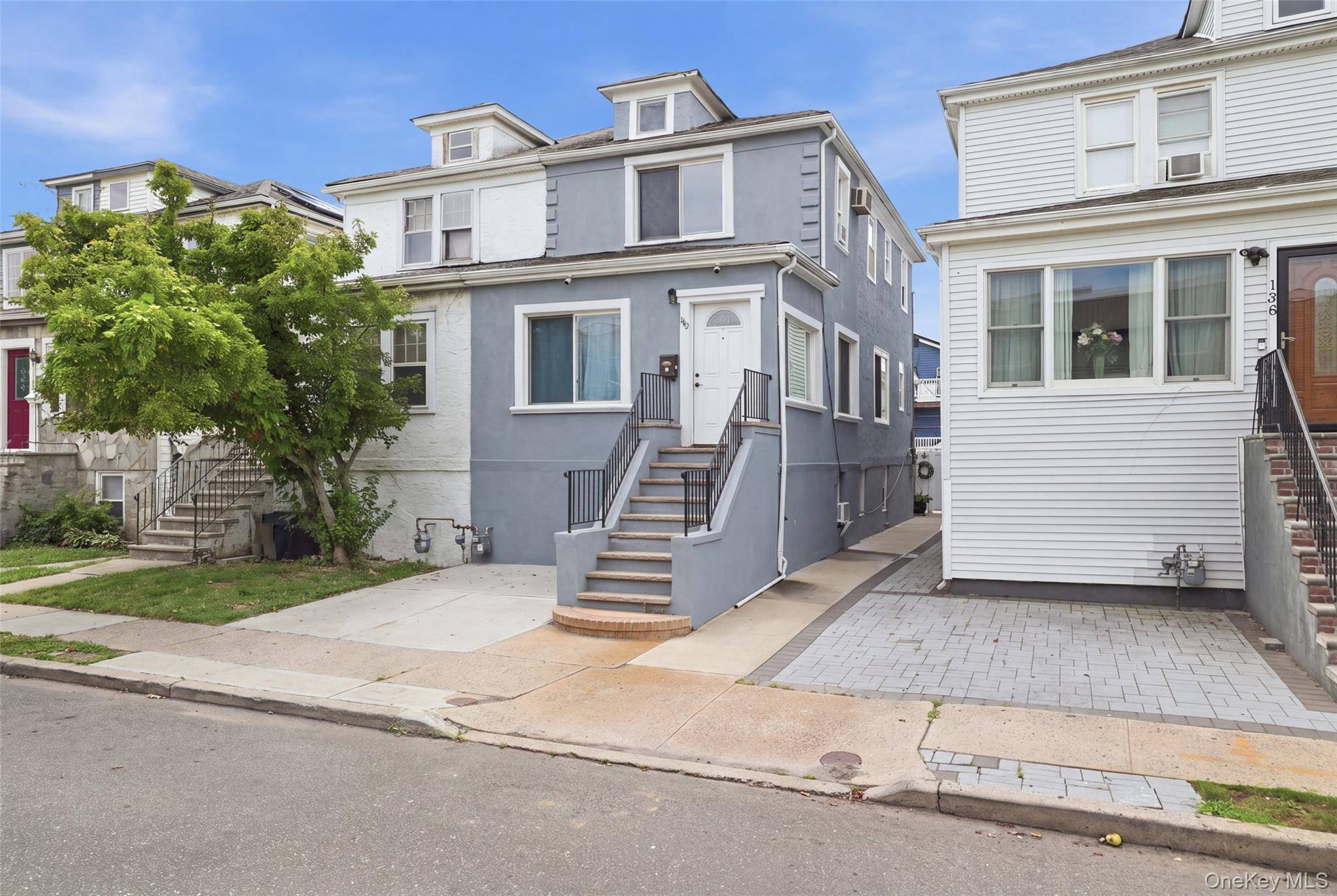 140 E Pine ST, Long Beach, NY 11561