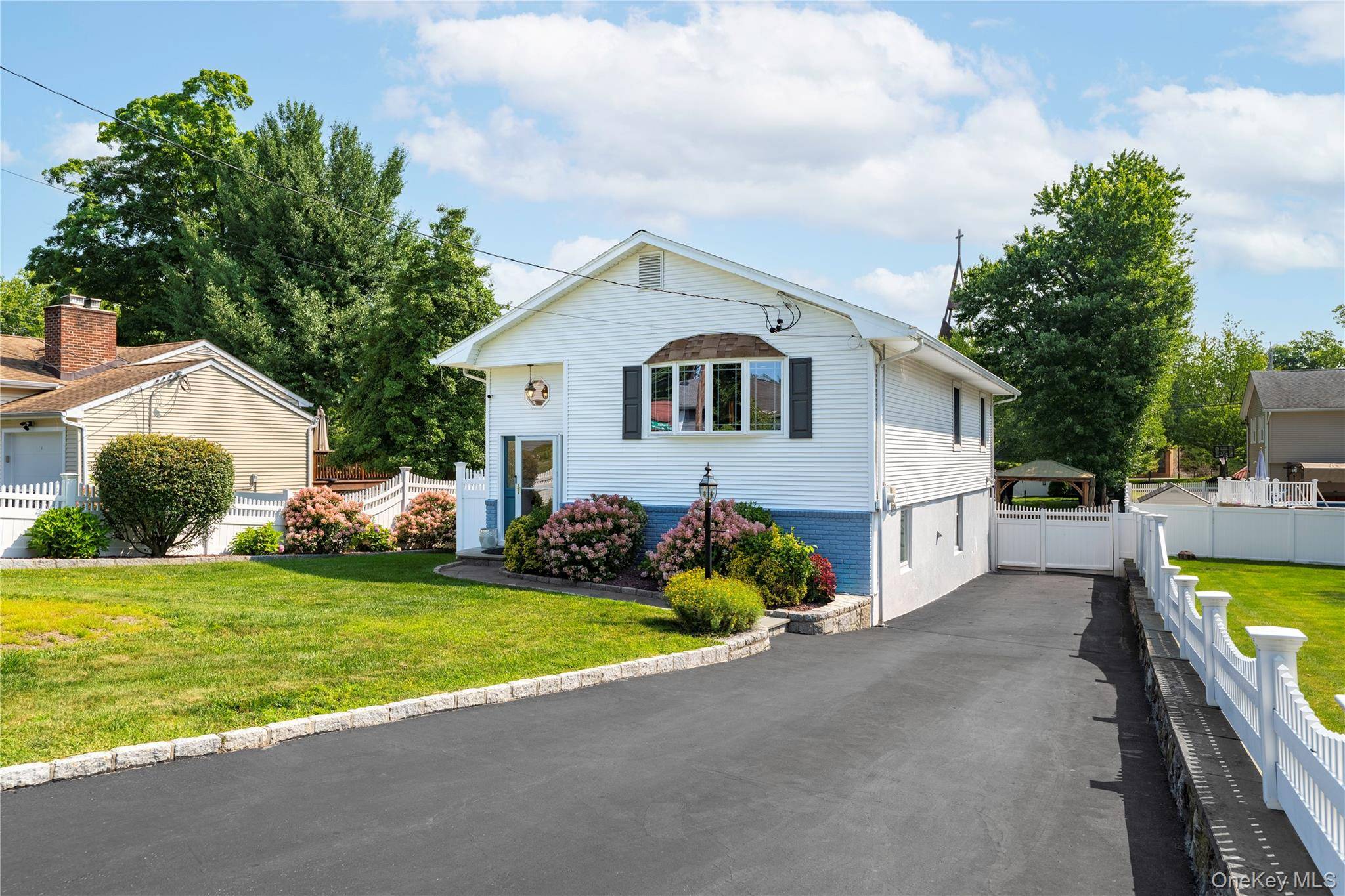 1704 Paine ST, Yorktown Heights, NY 10598