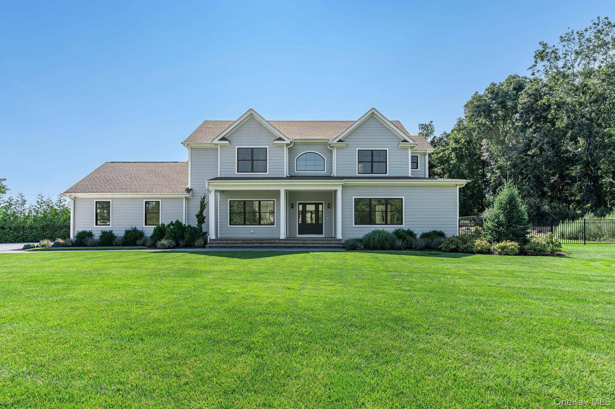 2790 Stanley RD, Mattituck, NY 11952