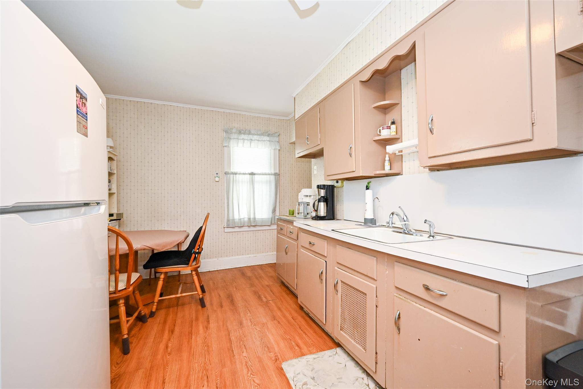 171-37 Courtney AVE, Flushing, NY 11358