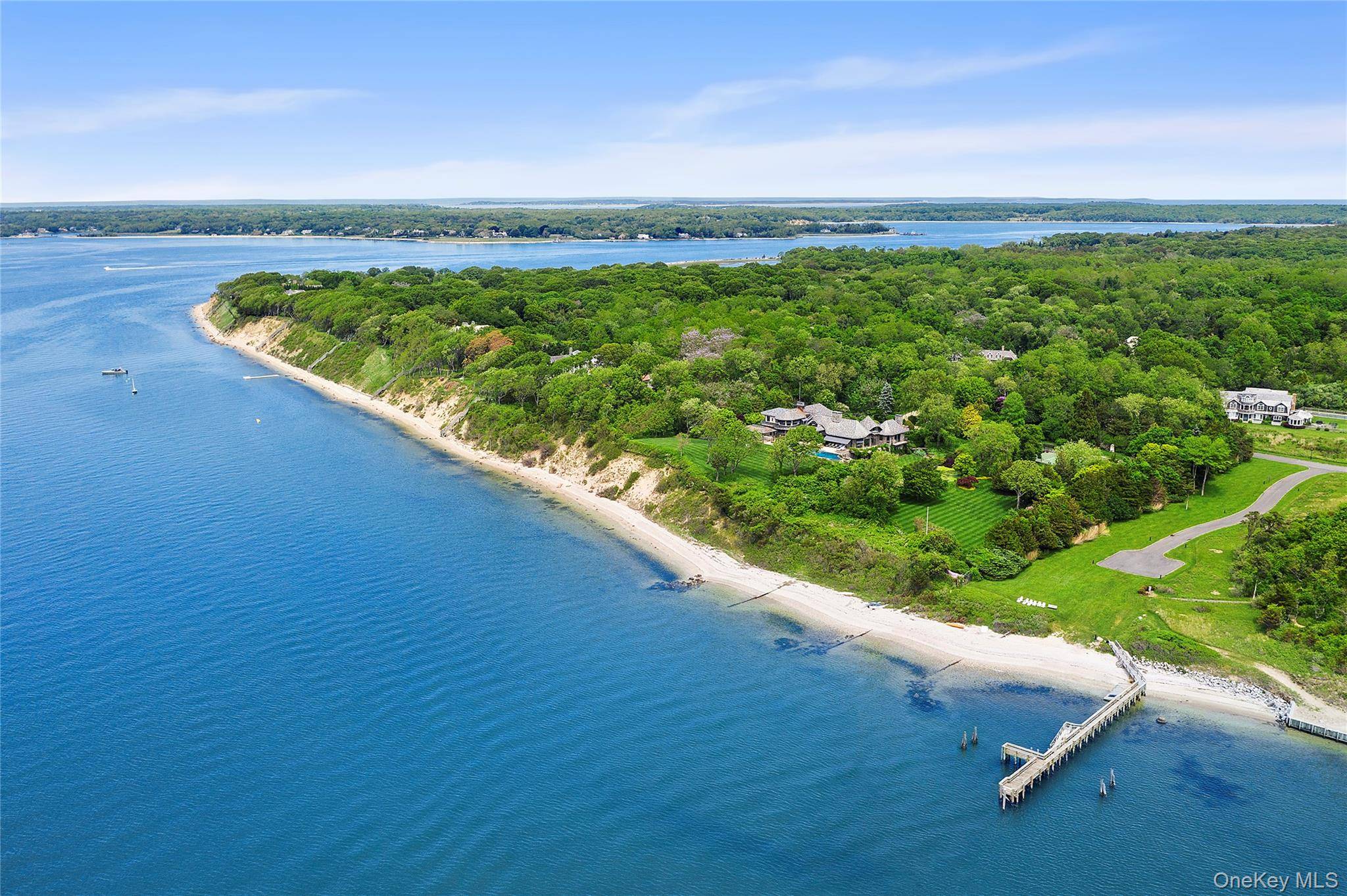 1 Fox XING, Sag Harbor, NY 11963