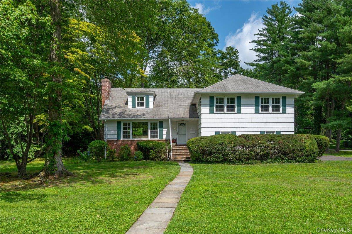 27 Meadowlark RD, Rye Brook, NY 10573