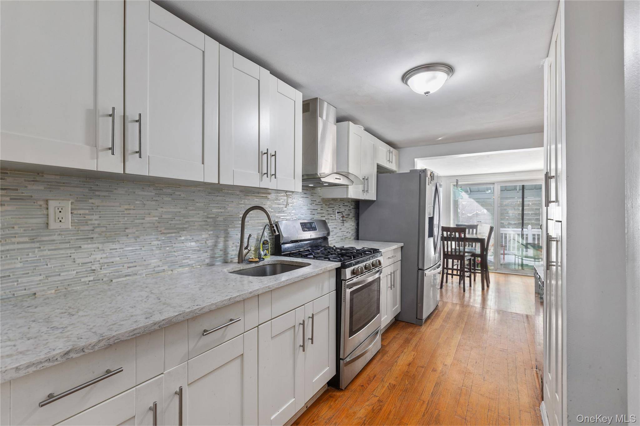 1727 Hunt AVE, Bronx, NY 10462