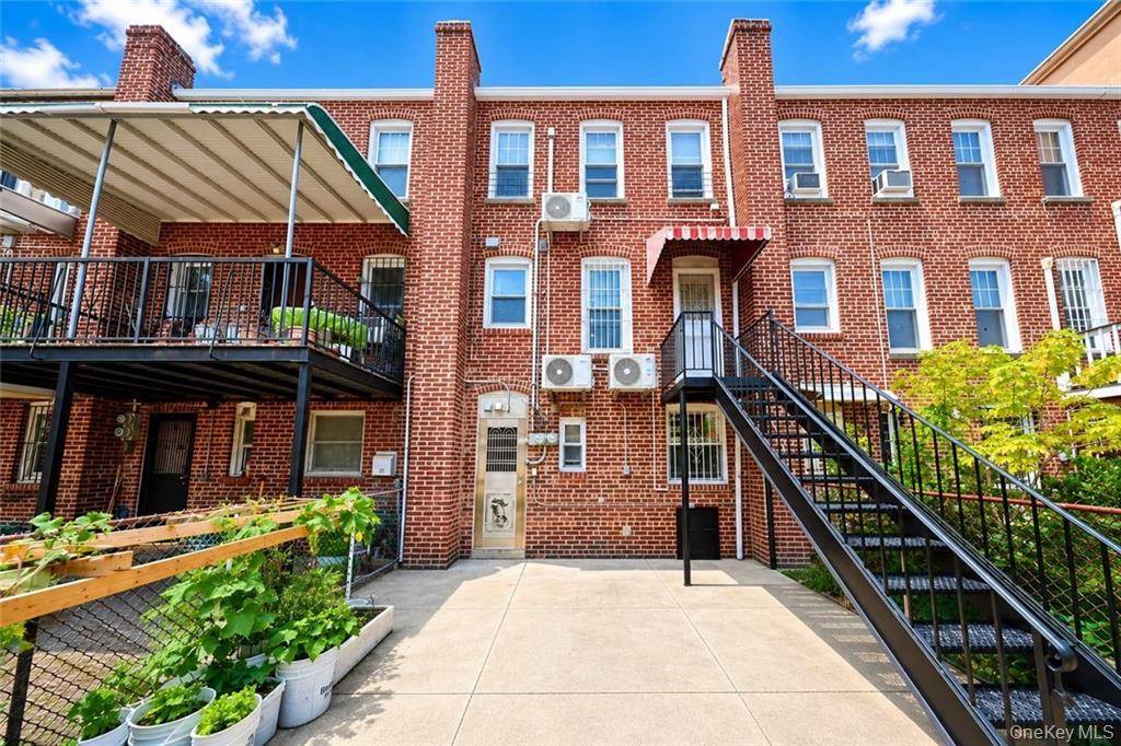 2007 E 28th ST, Brooklyn, NY 11229