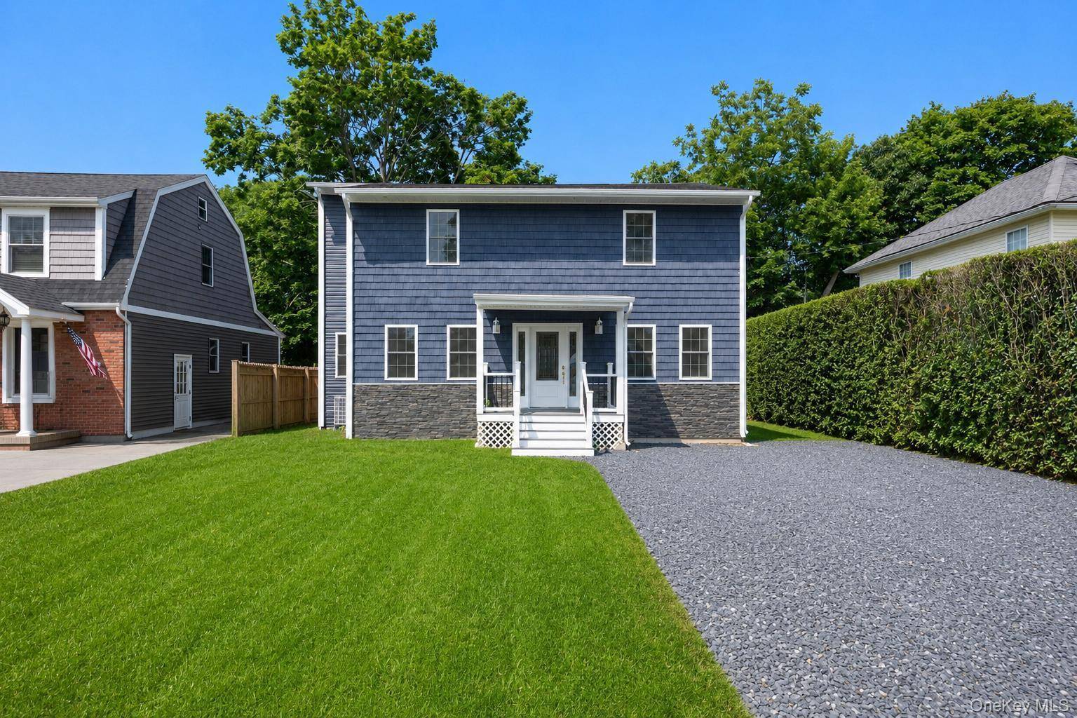 306 Greeley AVE, Sayville, NY 11782