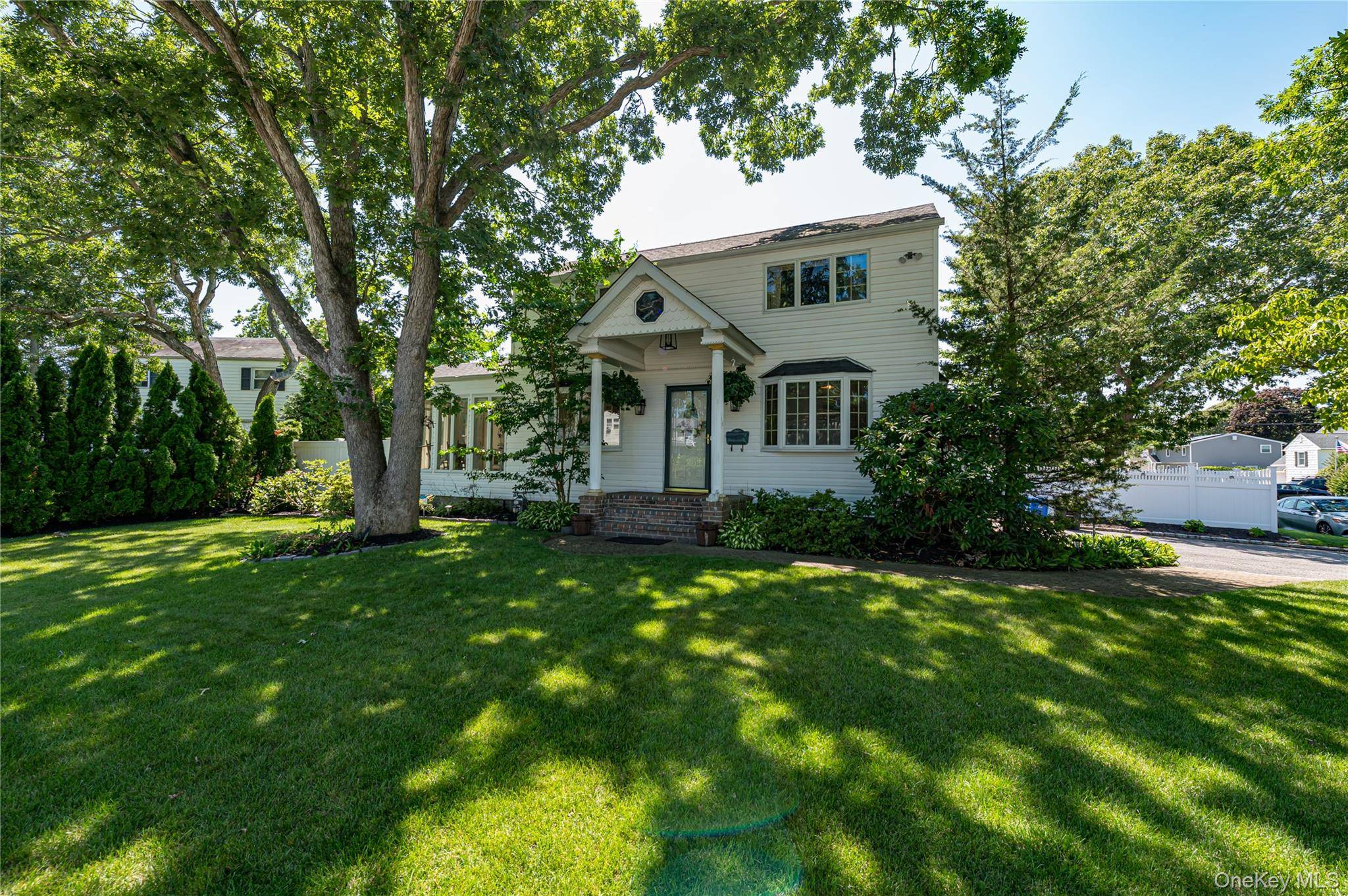 323 Eastwood BLVD, Centereach, NY 11720