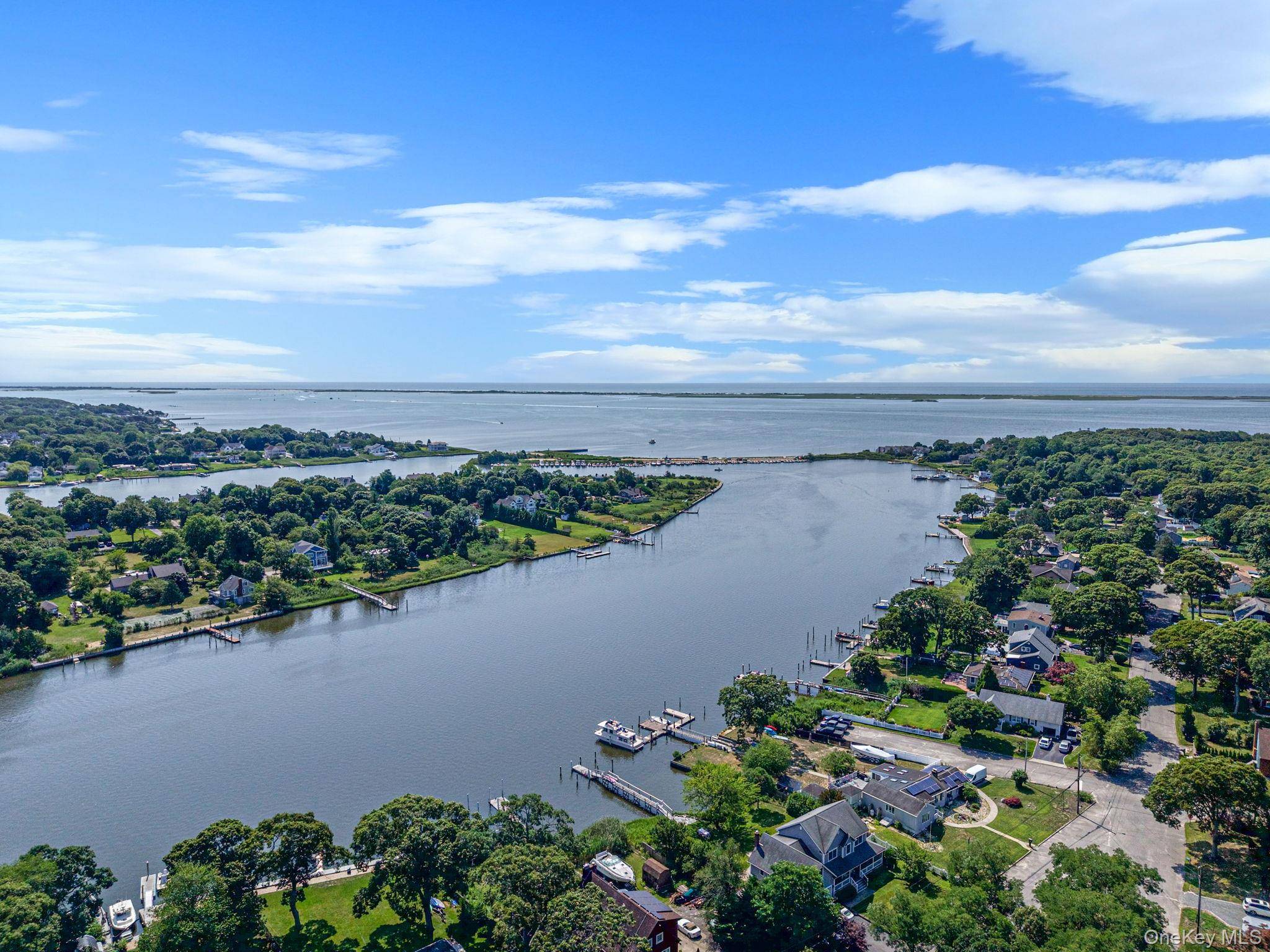 138 Holiday BLVD, Center Moriches, NY 11934
