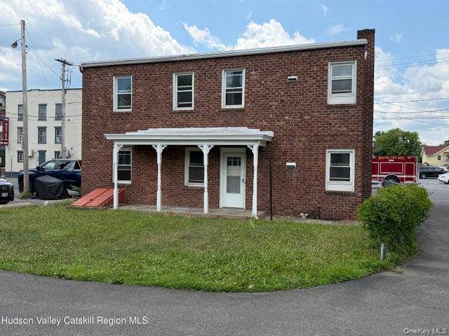 55 Partition ST, Saugerties, NY 12477