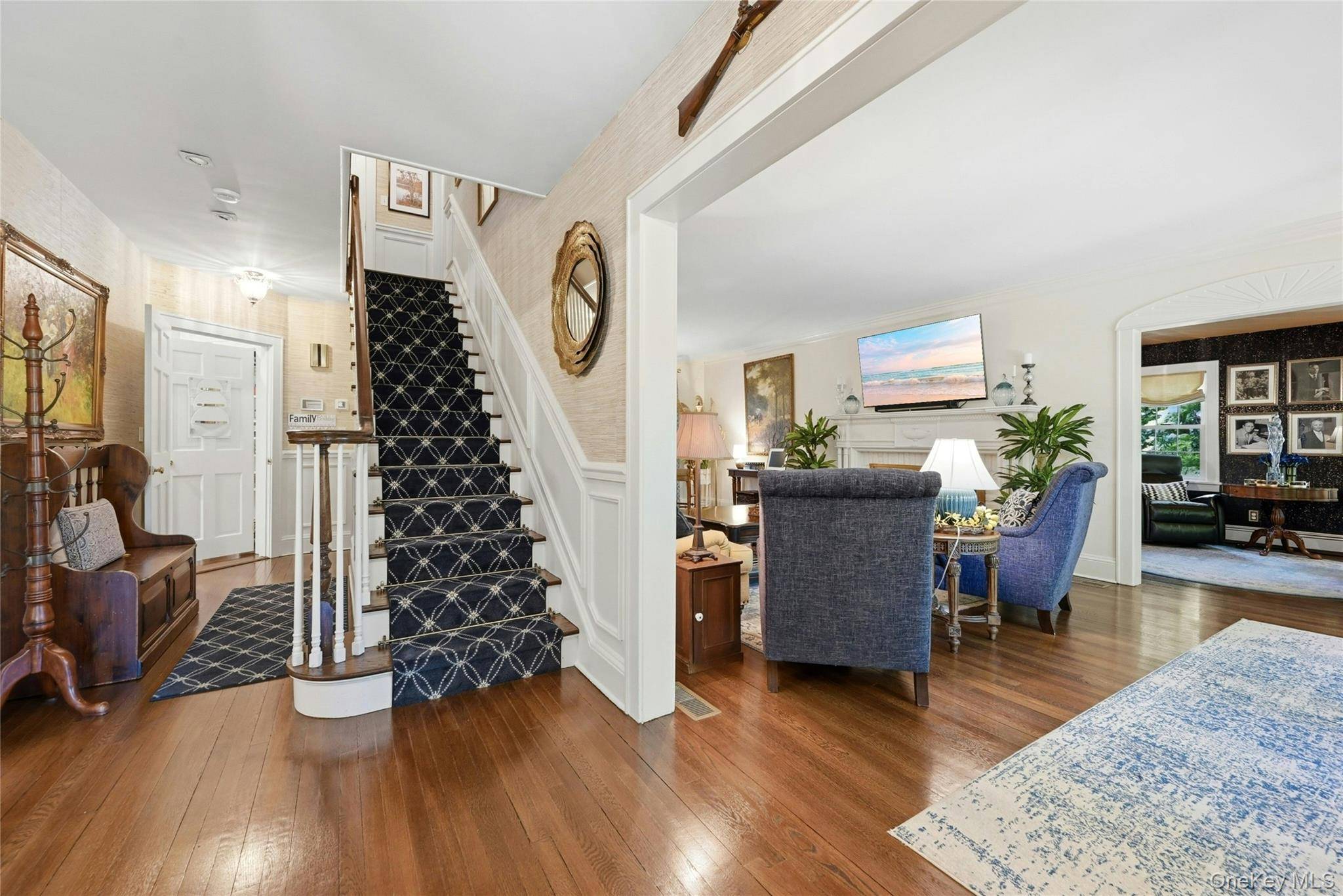 2 Kaiser Hill RD, Huntington Bay, NY 11743