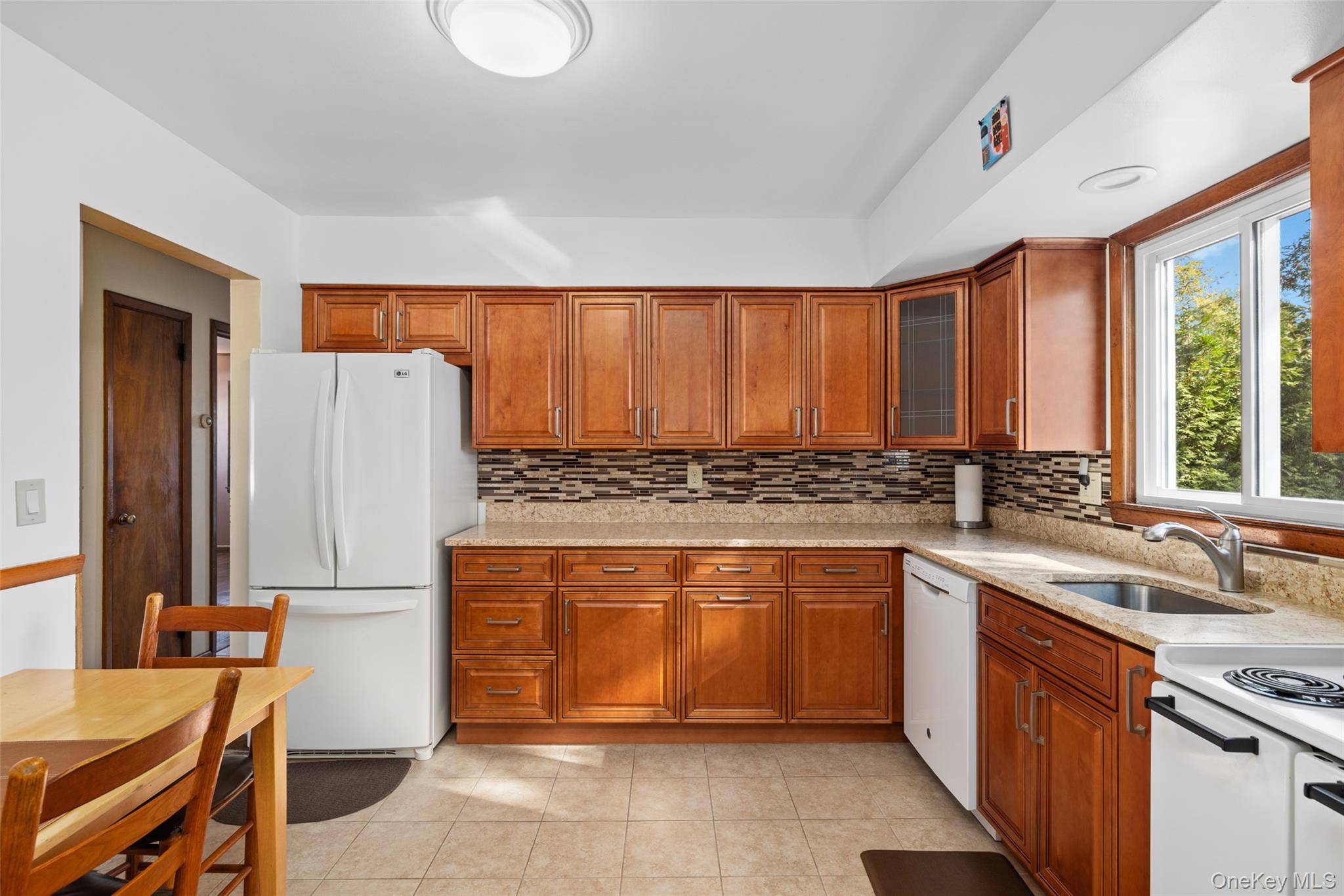 2360 Hamilton AVE, Bellmore, NY 11710