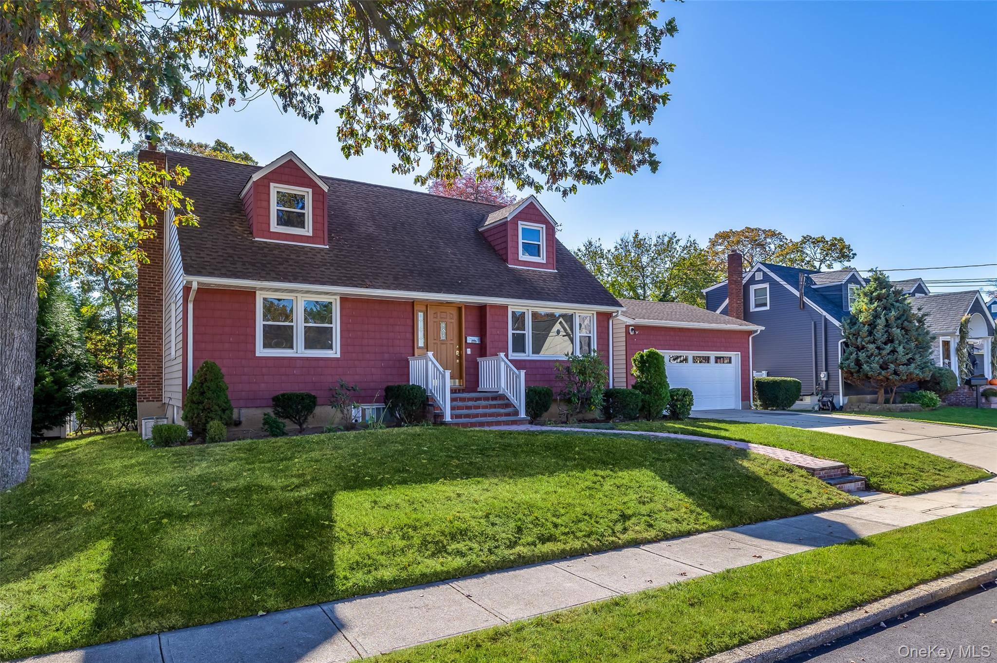 2360 Hamilton AVE, Bellmore, NY 11710