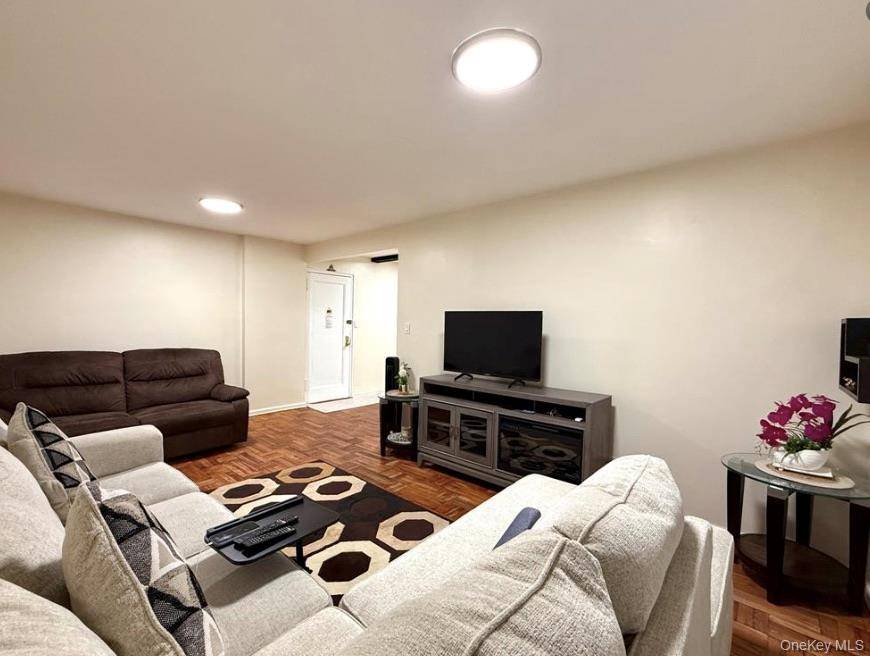 7261 Shore RD #1R, Brooklyn, NY 11209