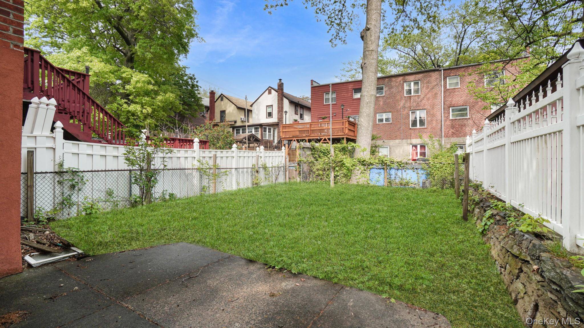 2436 Seymour AVE, Bronx, NY 10469