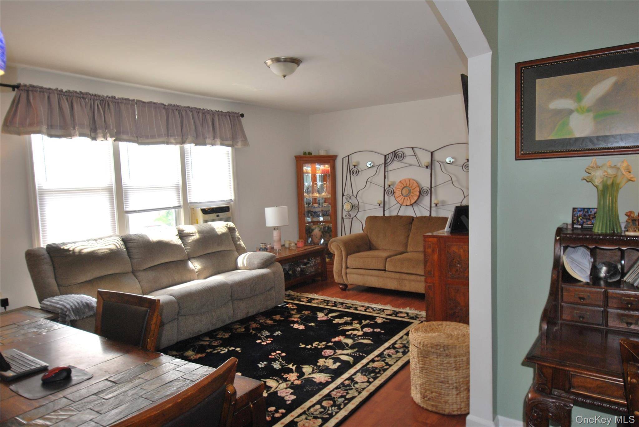 9 Stokes RD #1A, Yonkers, NY 10710