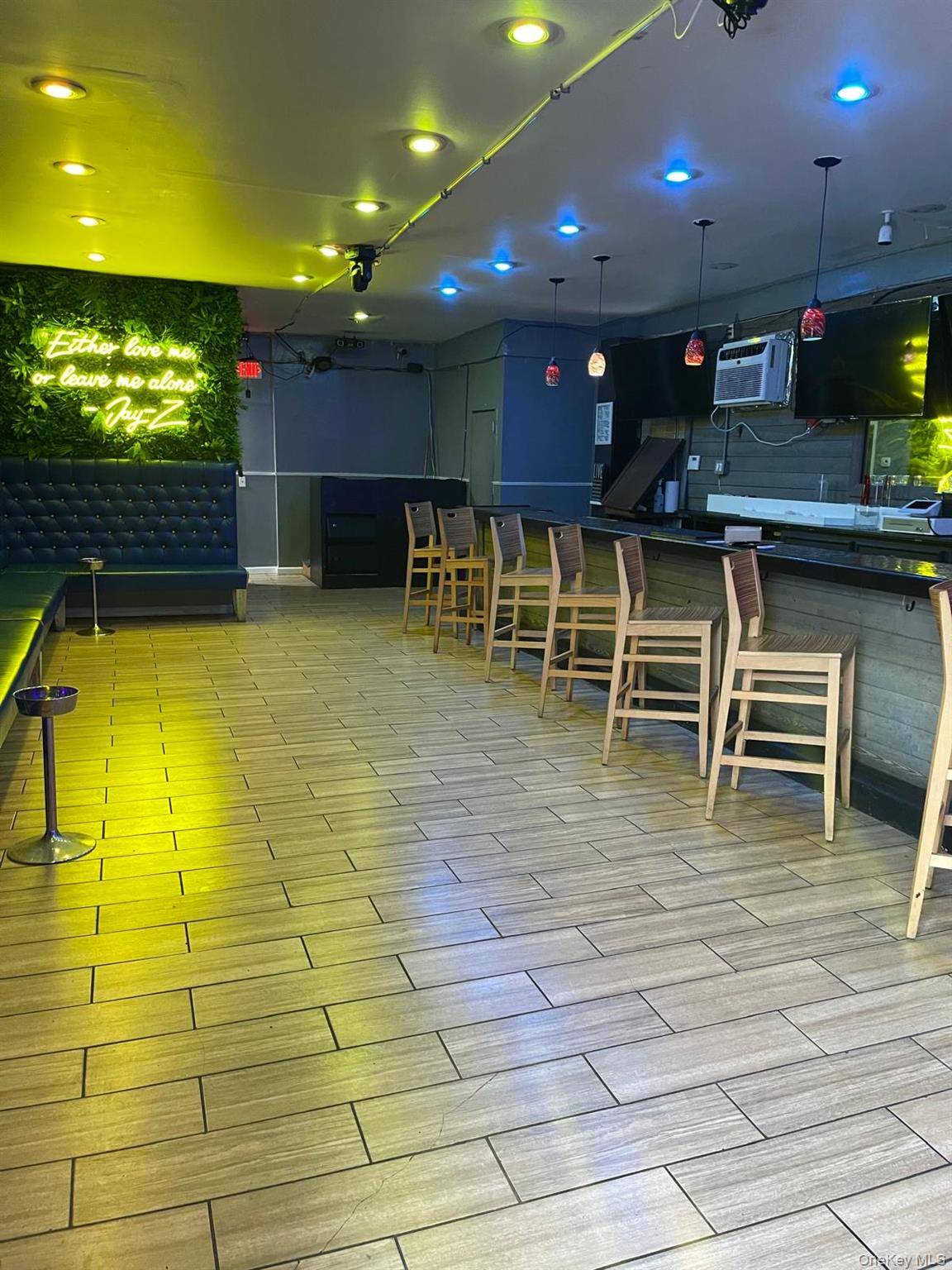 130 E 1st ST, Mount Vernon, NY 10550