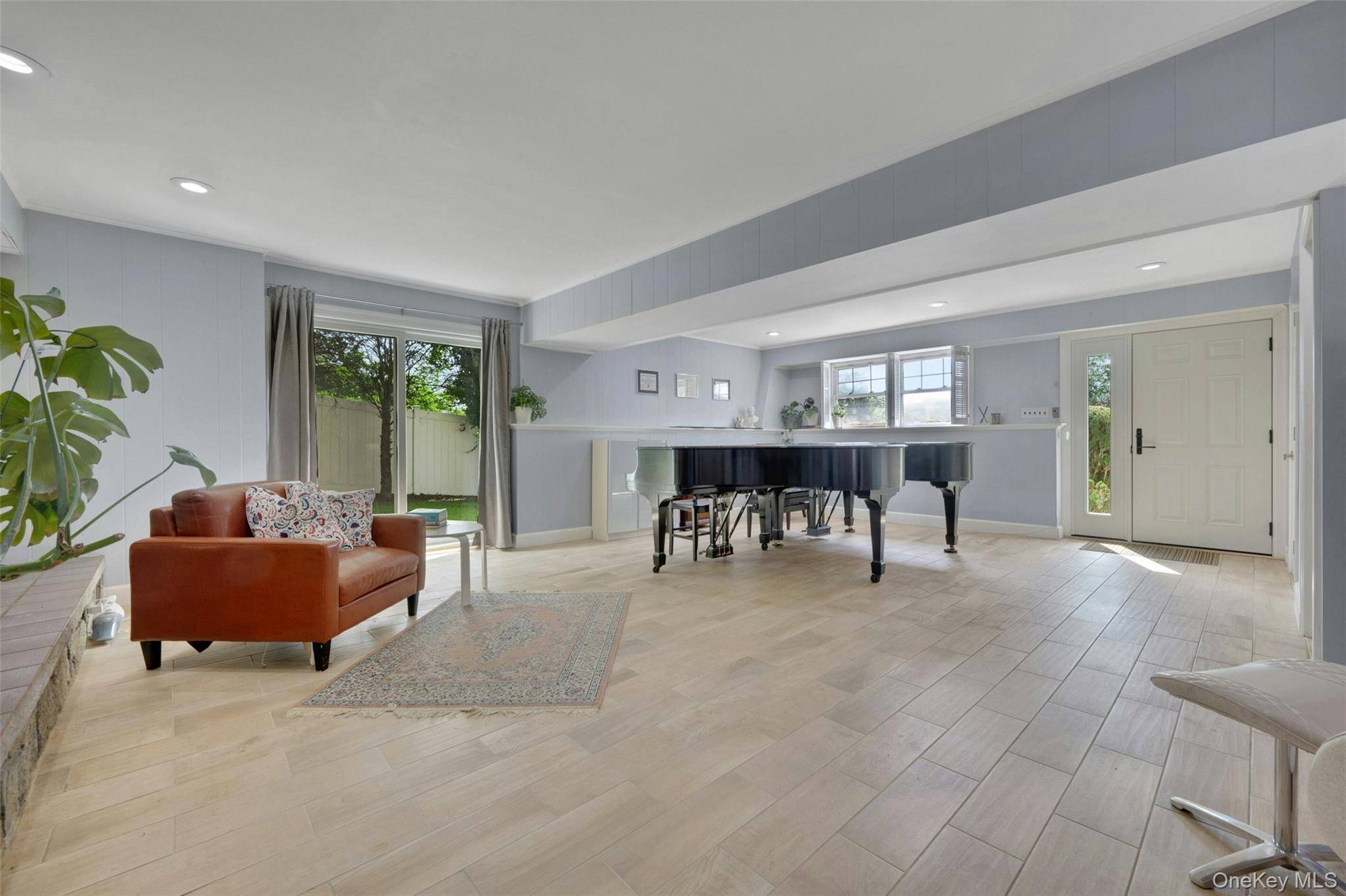 14 Russell PL, Dobbs Ferry, NY 10522