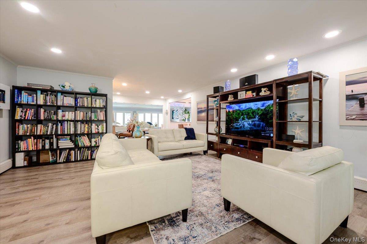 1497 Park ST, Atlantic Beach, NY 11509