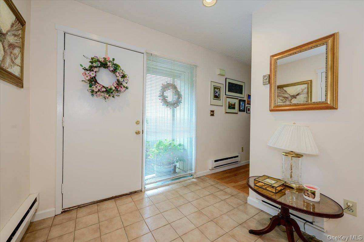 456 Heritage HLS #B, Somers, NY 10589
