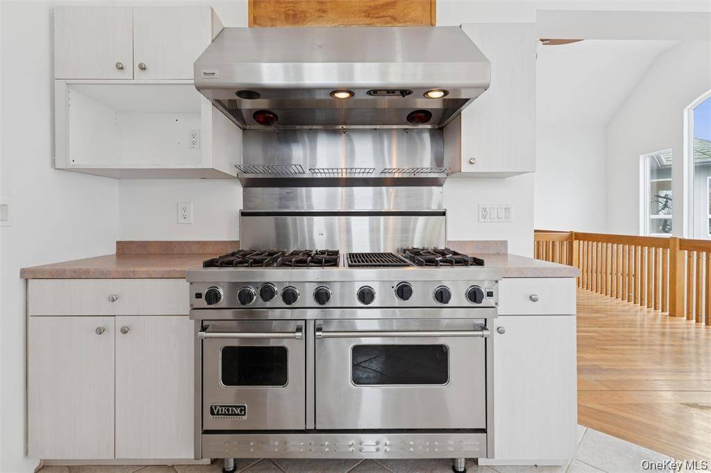 83 Prospect Hill LN, Montauk, NY 11954