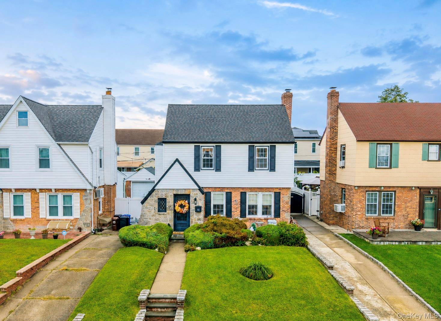 166-31 24th RD, Whitestone, NY 11357