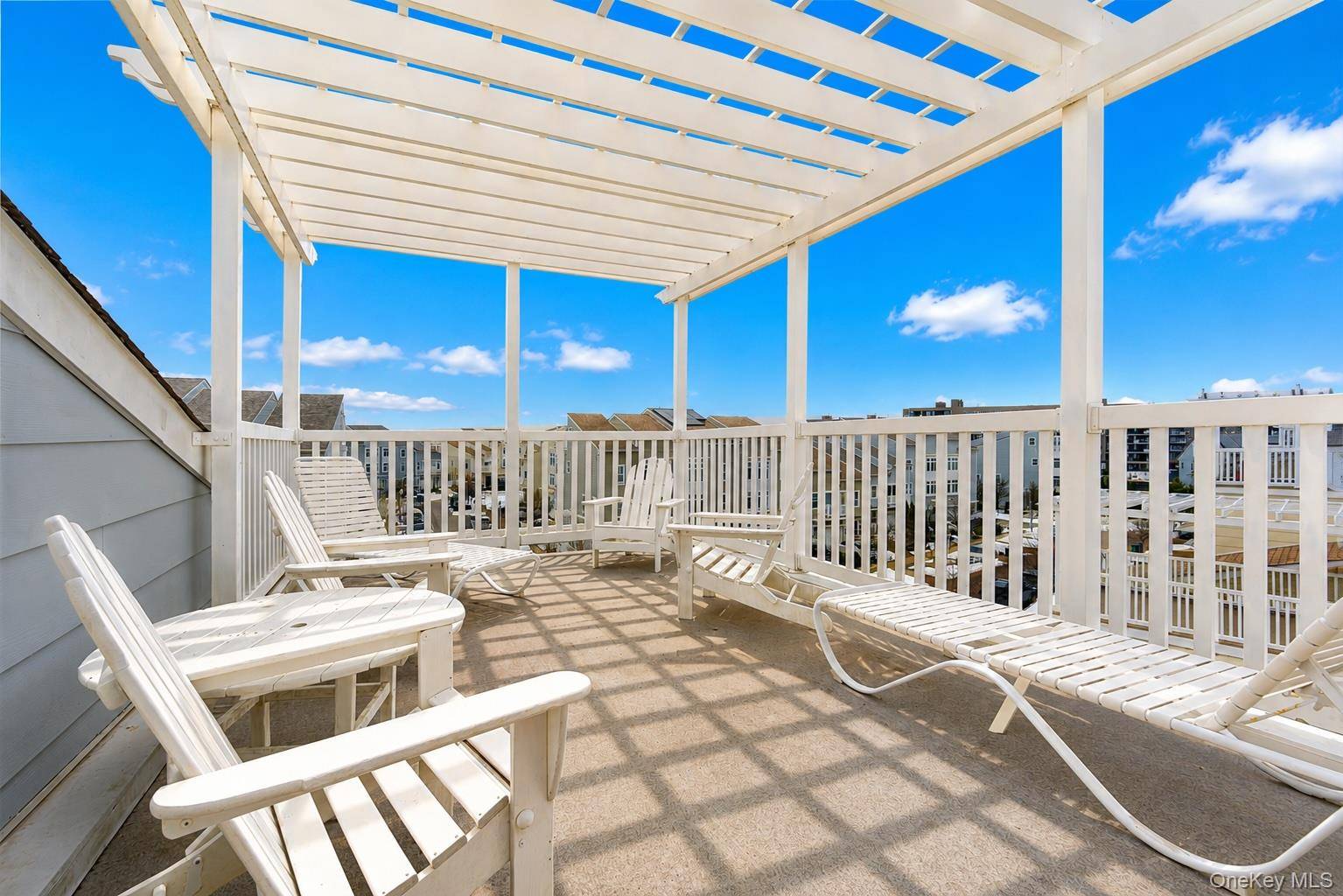 6428 Ocean AVE, Arverne, NY 11692